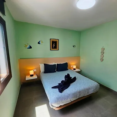 Luxury Sea View Pool And Air Conditioning