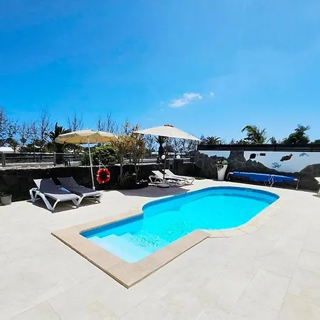 Luxury Sea View Pool And Air Conditioning *